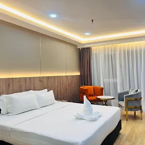 kkia.kotakinabaluhotels.net/